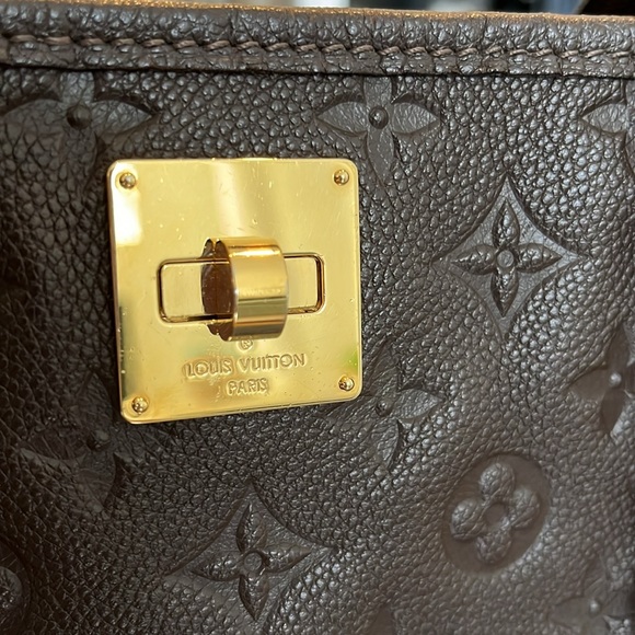 Louis Vuitton Citadine Brown Emoreinte Tote Bag with Zippered Pouch - Picture 10 of 11